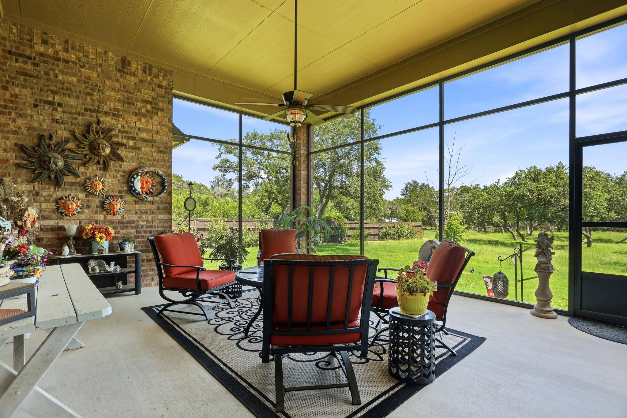 575 Solms FRST, New Braunfels, TX 78132