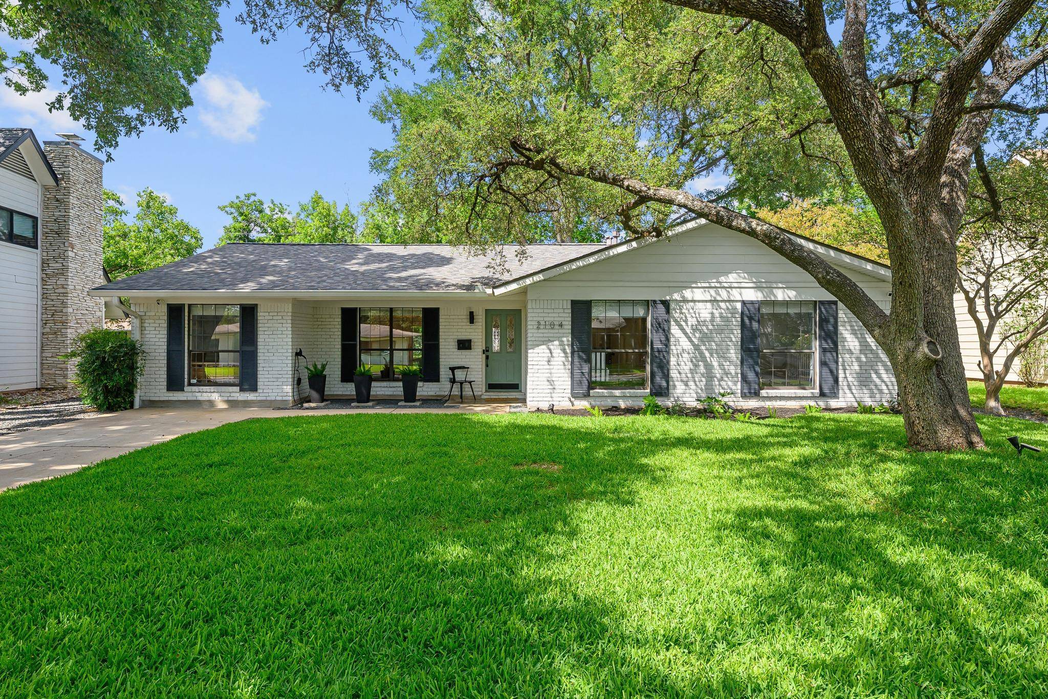 2104 Wooten DR, Austin, TX 78757