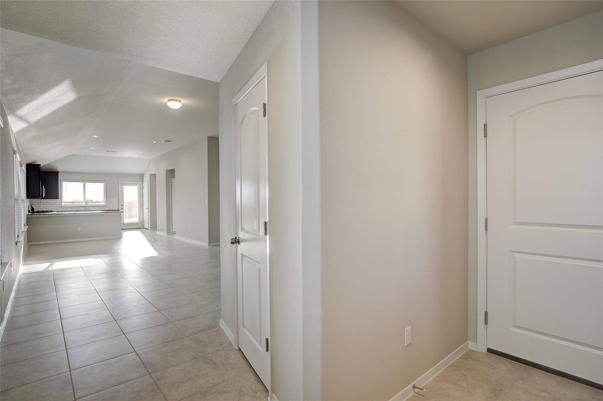 171 White Dunes DR, Maxwell, TX 78656