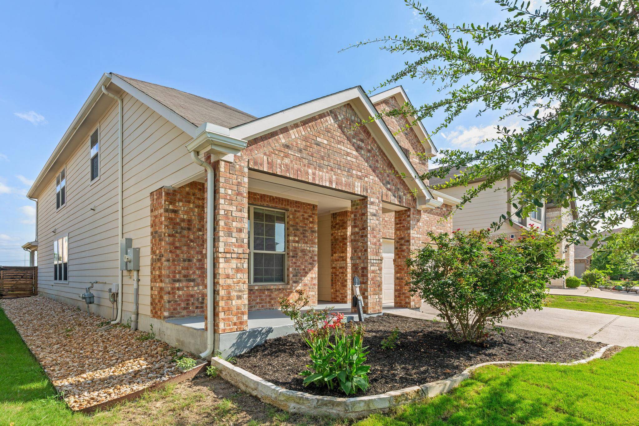 9909 Quercia DR, Austin, TX 78717