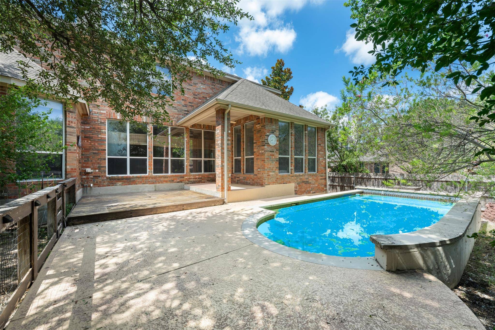 2238 Fernspring DR, Round Rock, TX 78665