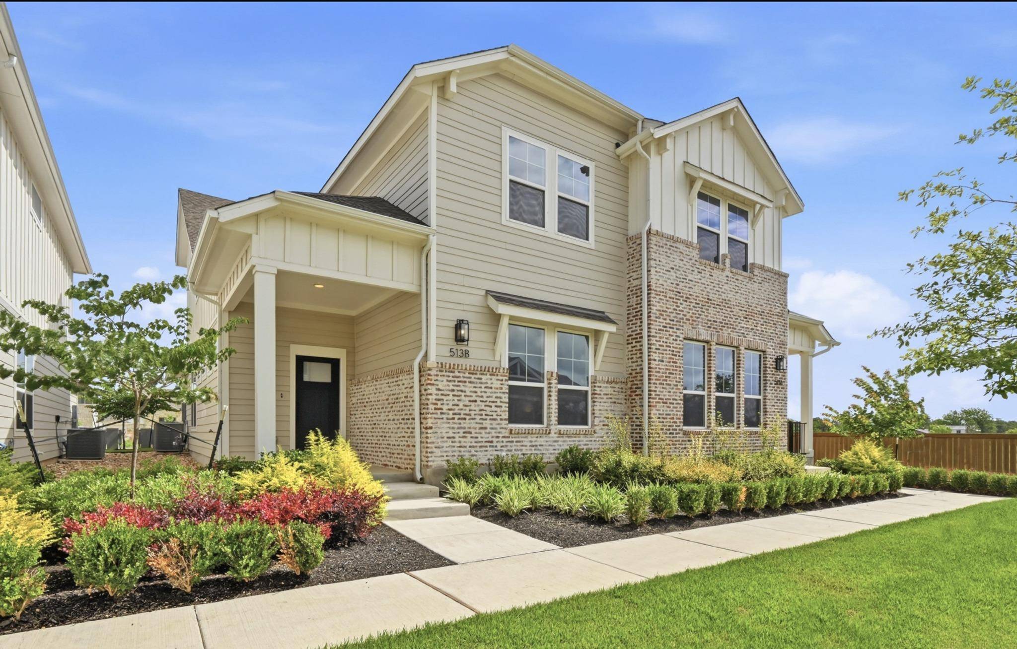 513 Burlington DR #B, Buda, TX 78610