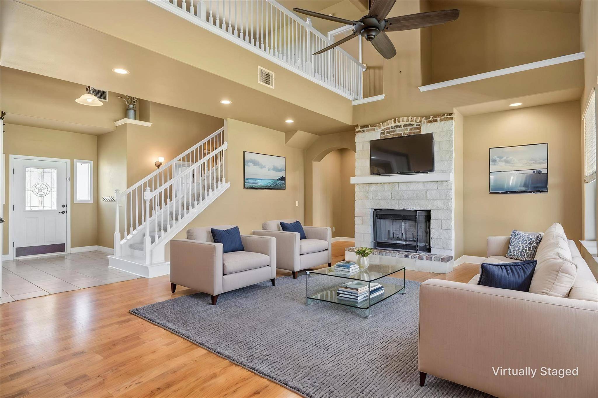 208 Dawn DR, Liberty Hill, TX 78642