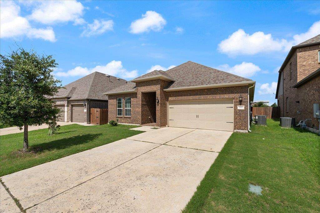 1313 Mustang Brook LN, Leander, TX 78641