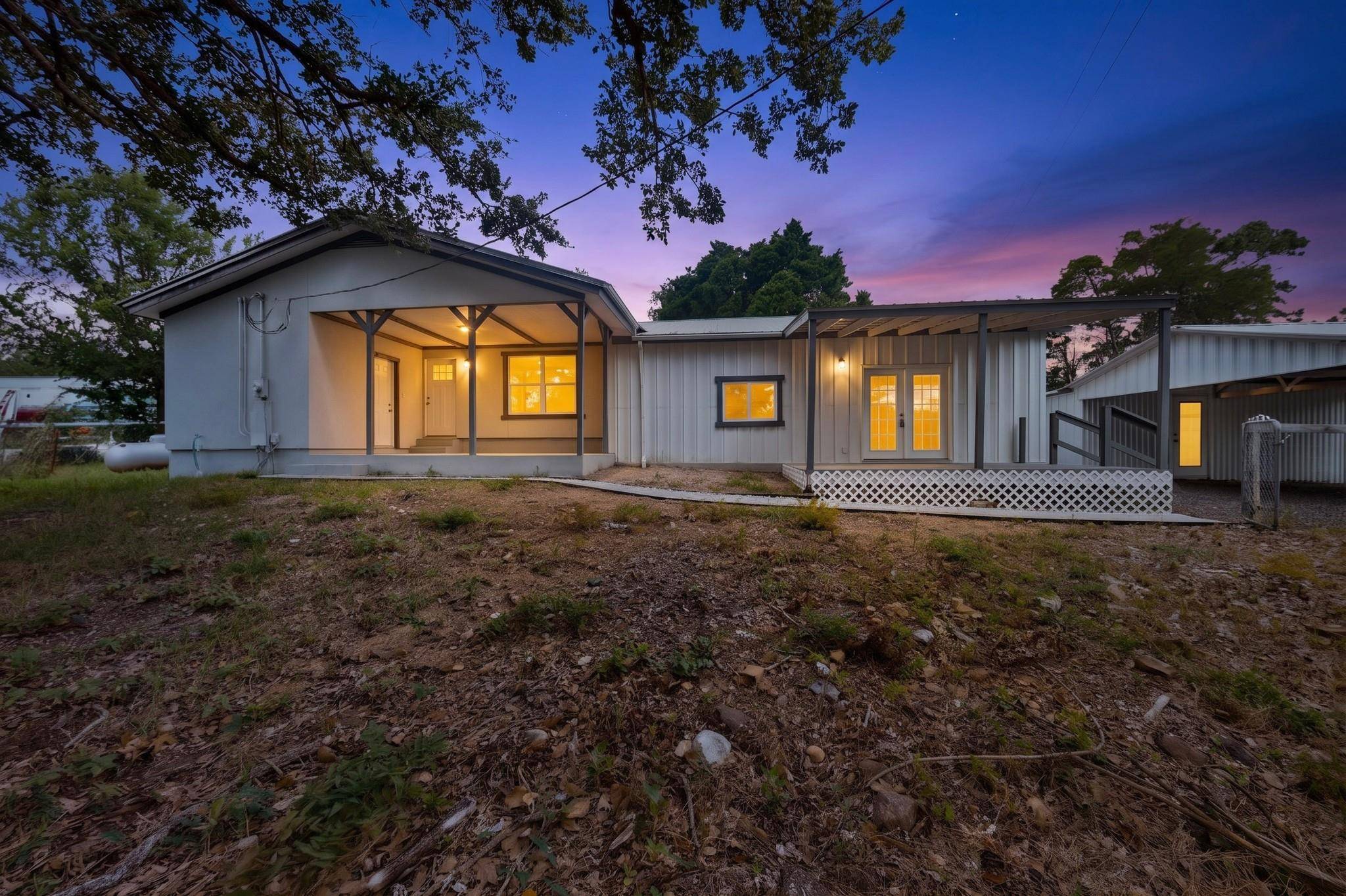 581 Fm 2336, Bastrop, TX 78602