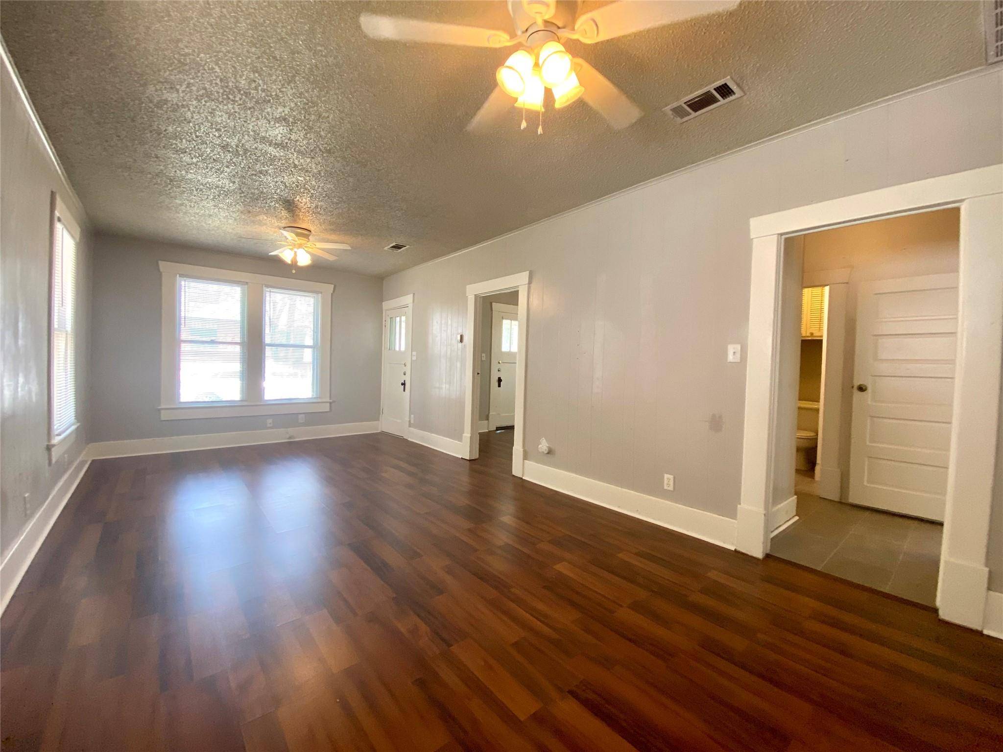407 E 30th ST #A, Austin, TX 78705