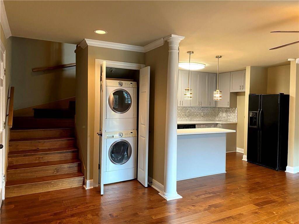 2500 Steck Ave #2, Austin, TX 78757
