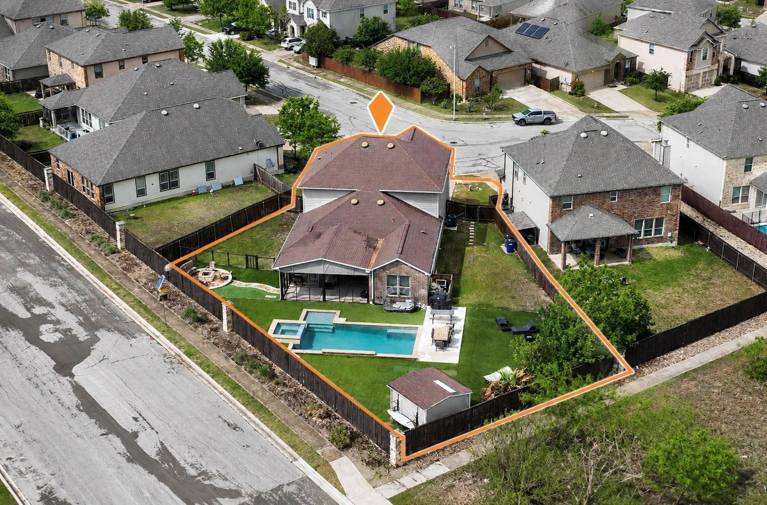 7020 Ondantra BND, Austin, TX 78744