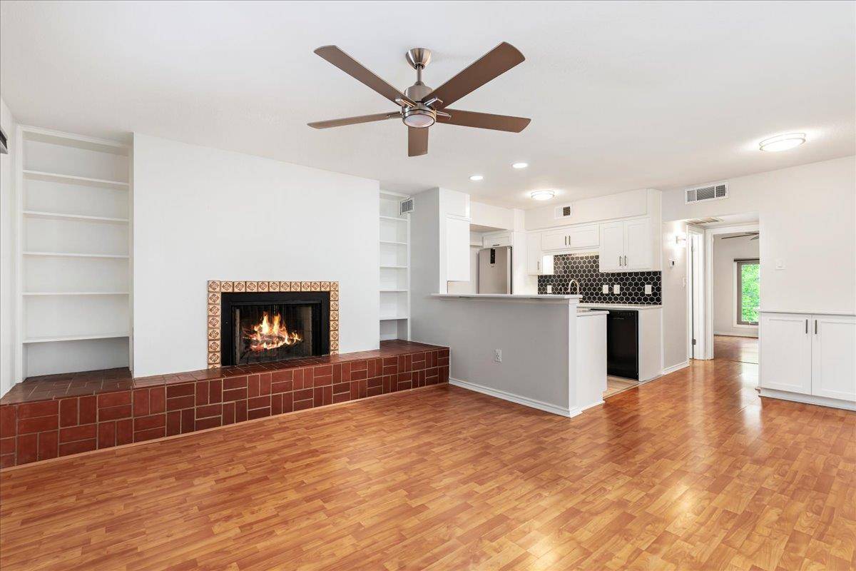 505 W 7th ST #313, Austin, TX 78701