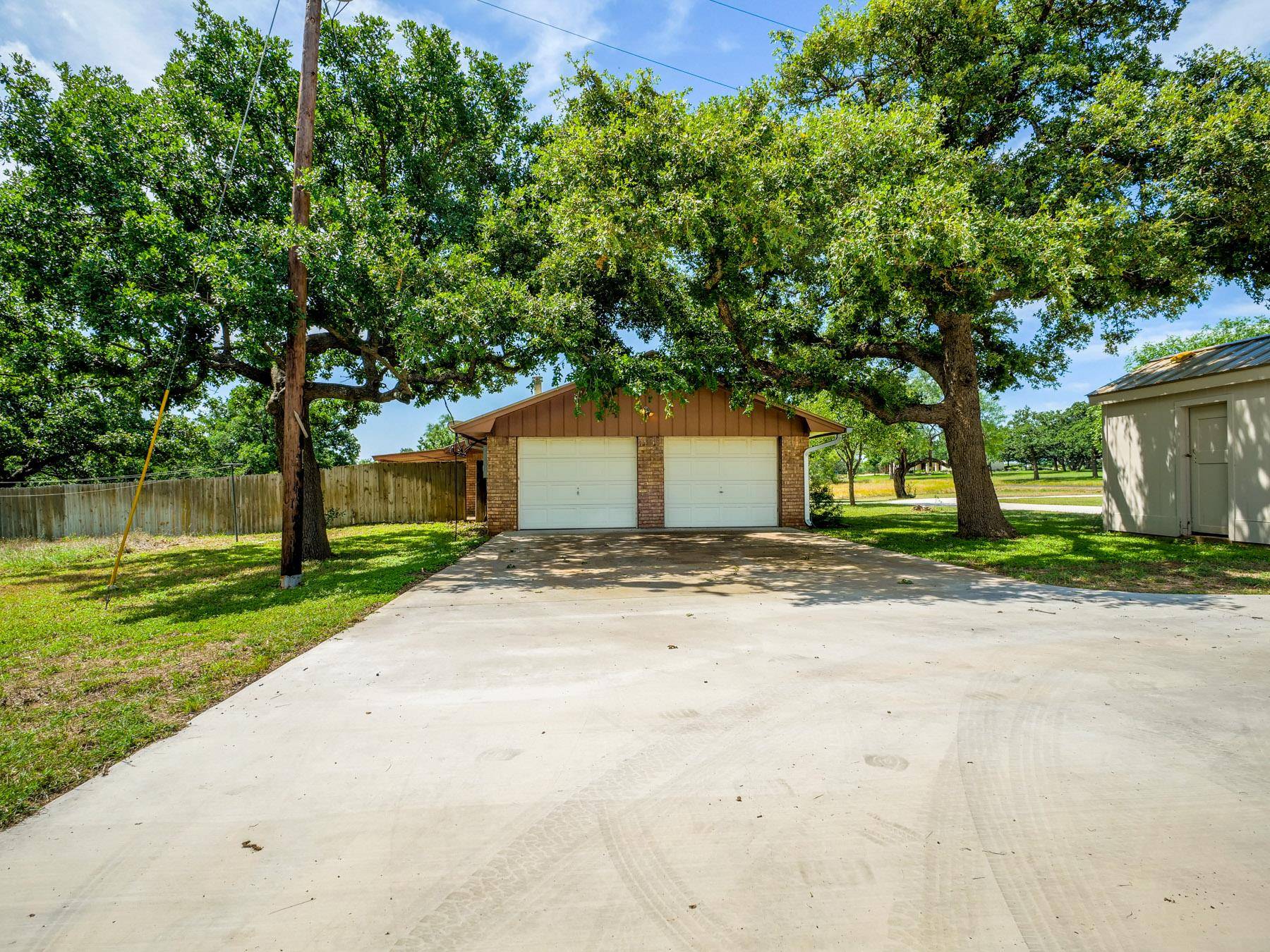 109 Sundown TRL, Marble Falls, TX 78654