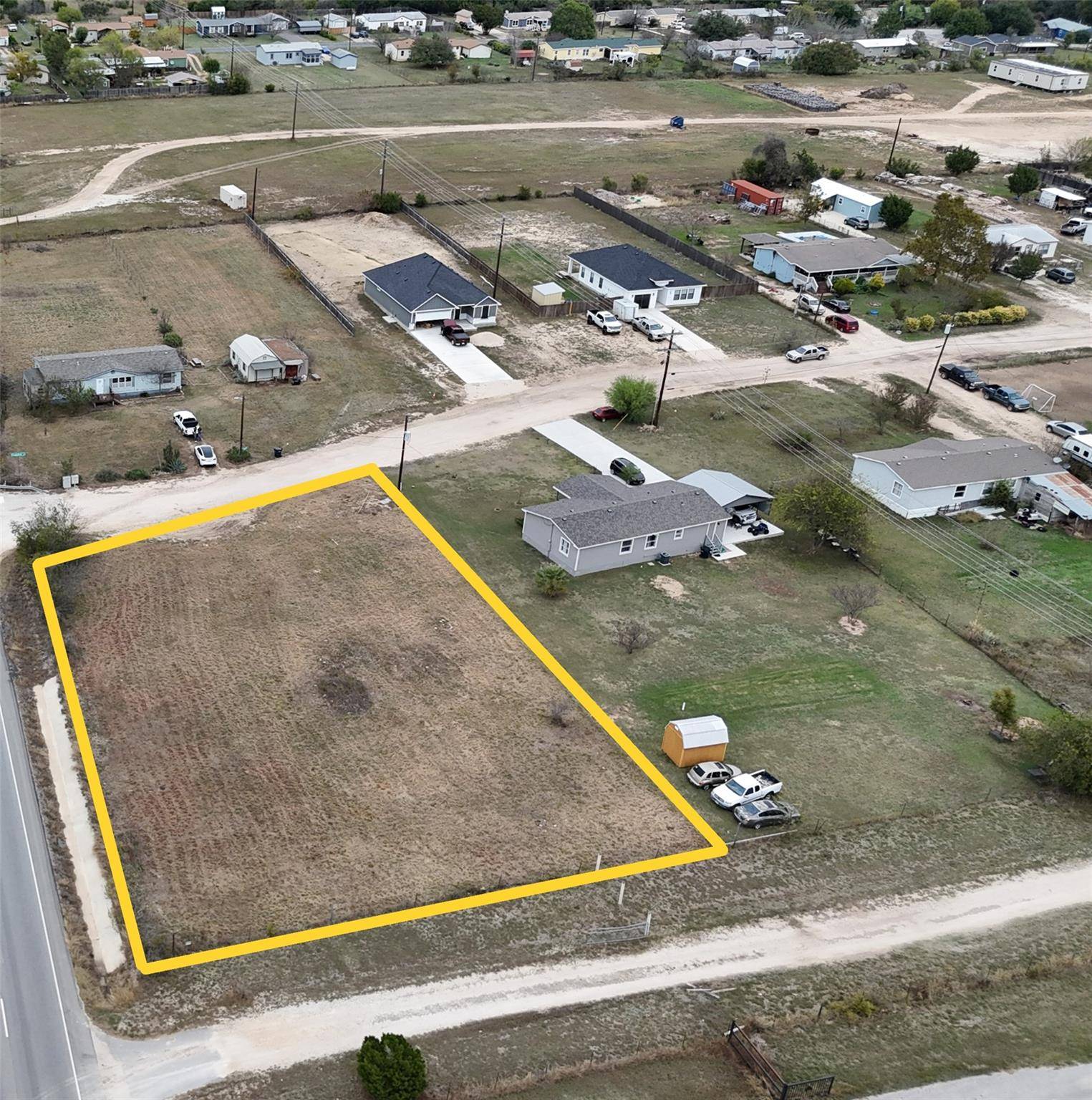 102 Crestview DR, Liberty Hill, TX 78642