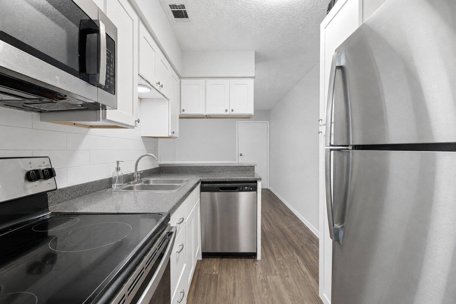 2801 Hemphill PARK #A301, Austin, TX 78705