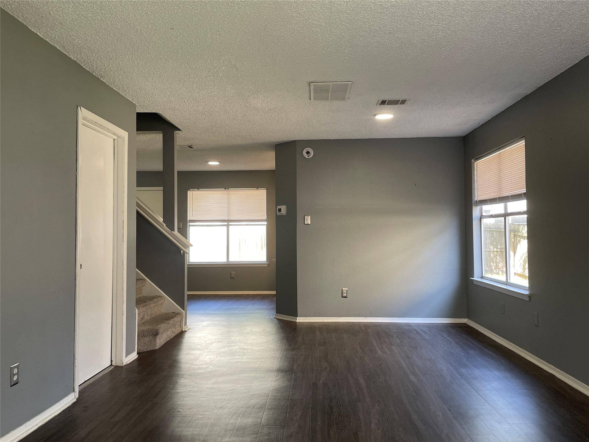 12702 Margit DR, Austin, TX 78729