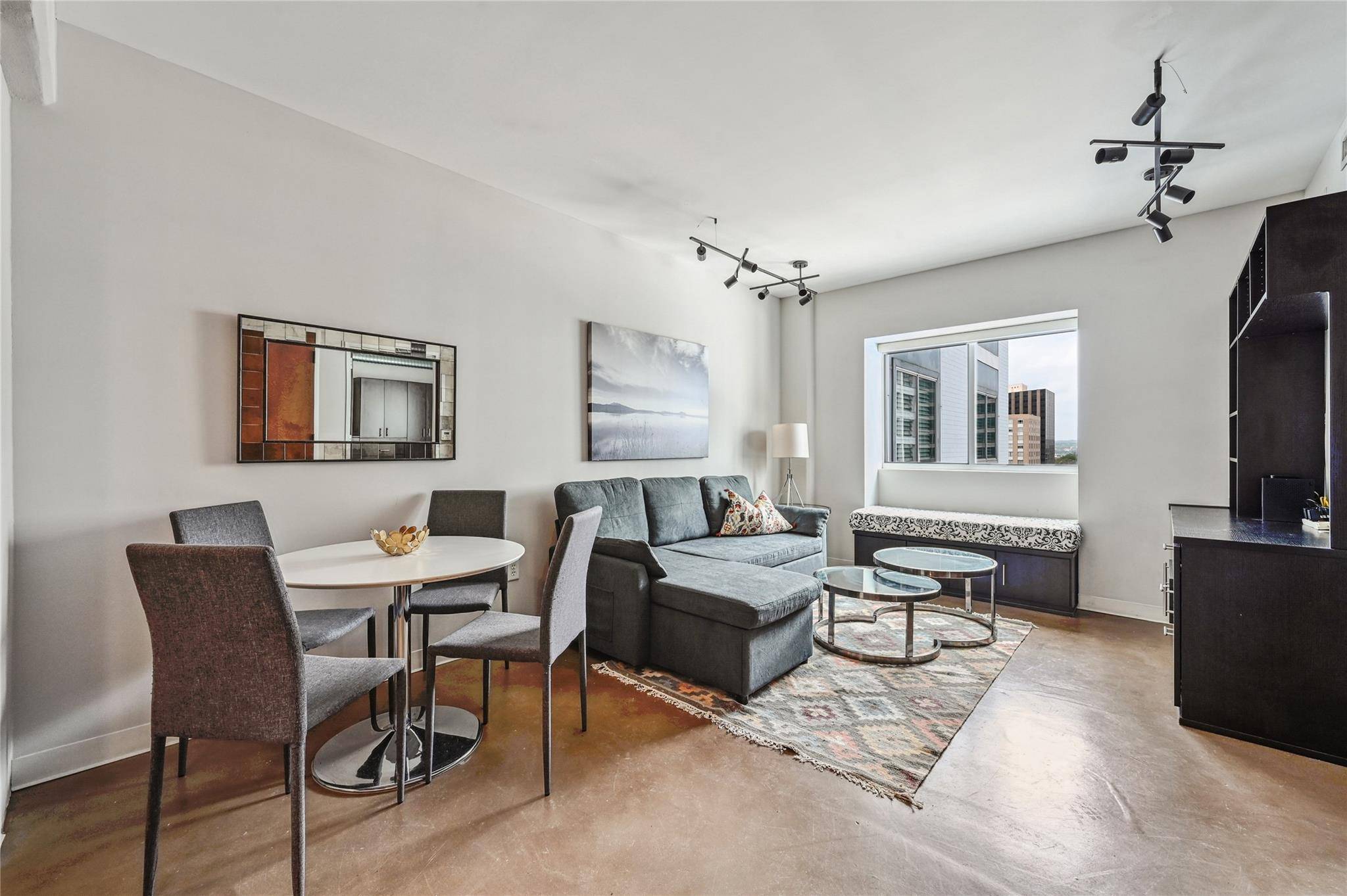 800 Brazos ST #1111, Austin, TX 78701