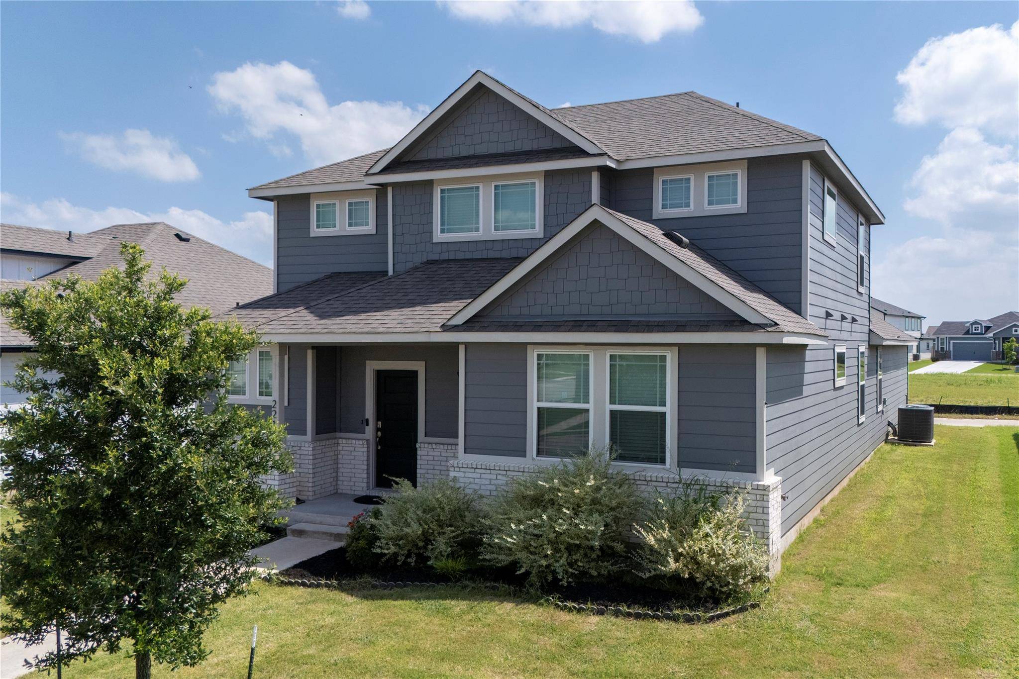 221 Banff DR, Kyle, TX 78640