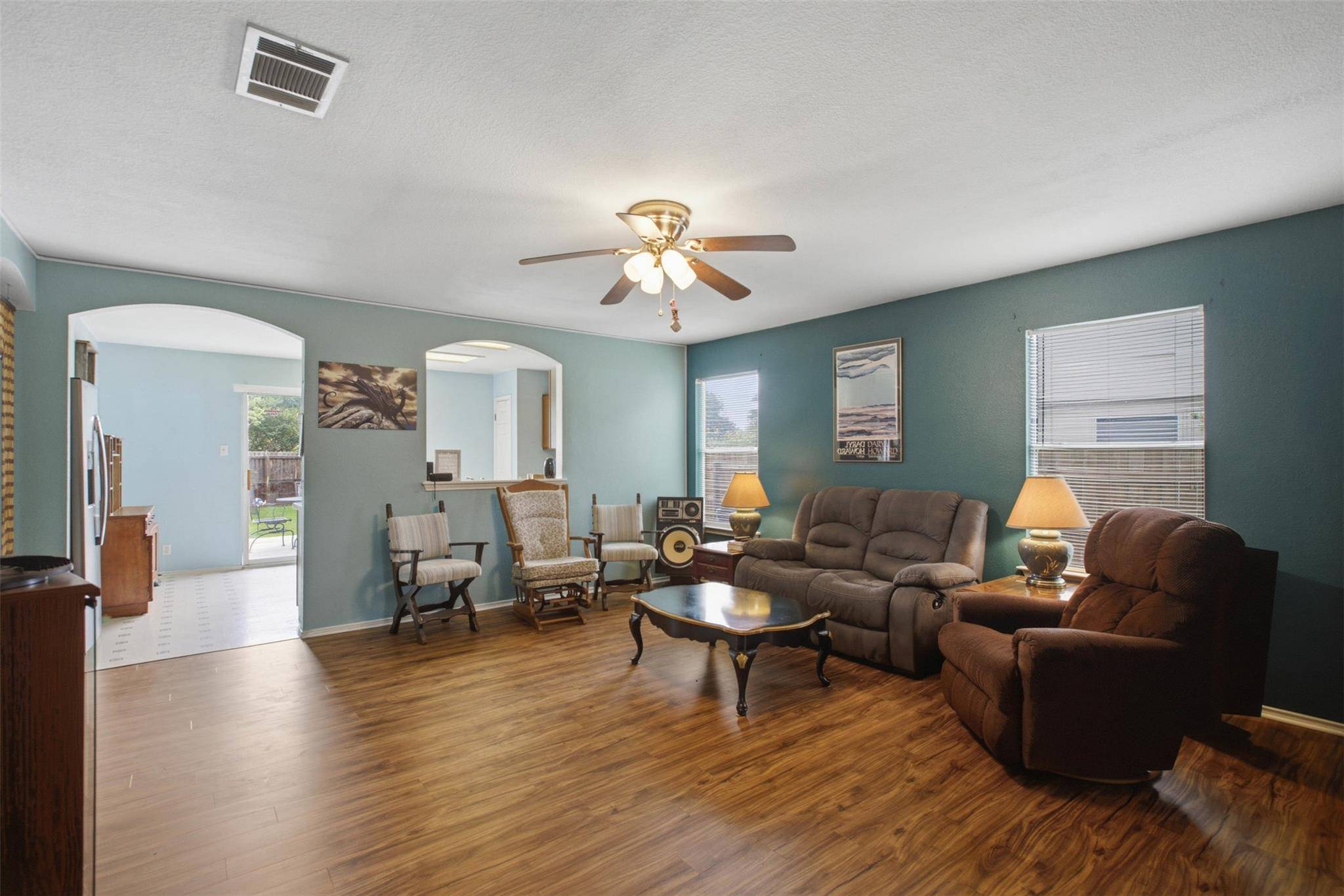 718 Blair Ave, Bastrop, TX 78602