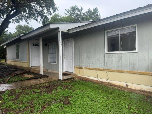 812 Hazelton ST #B, San Marcos, TX 78666