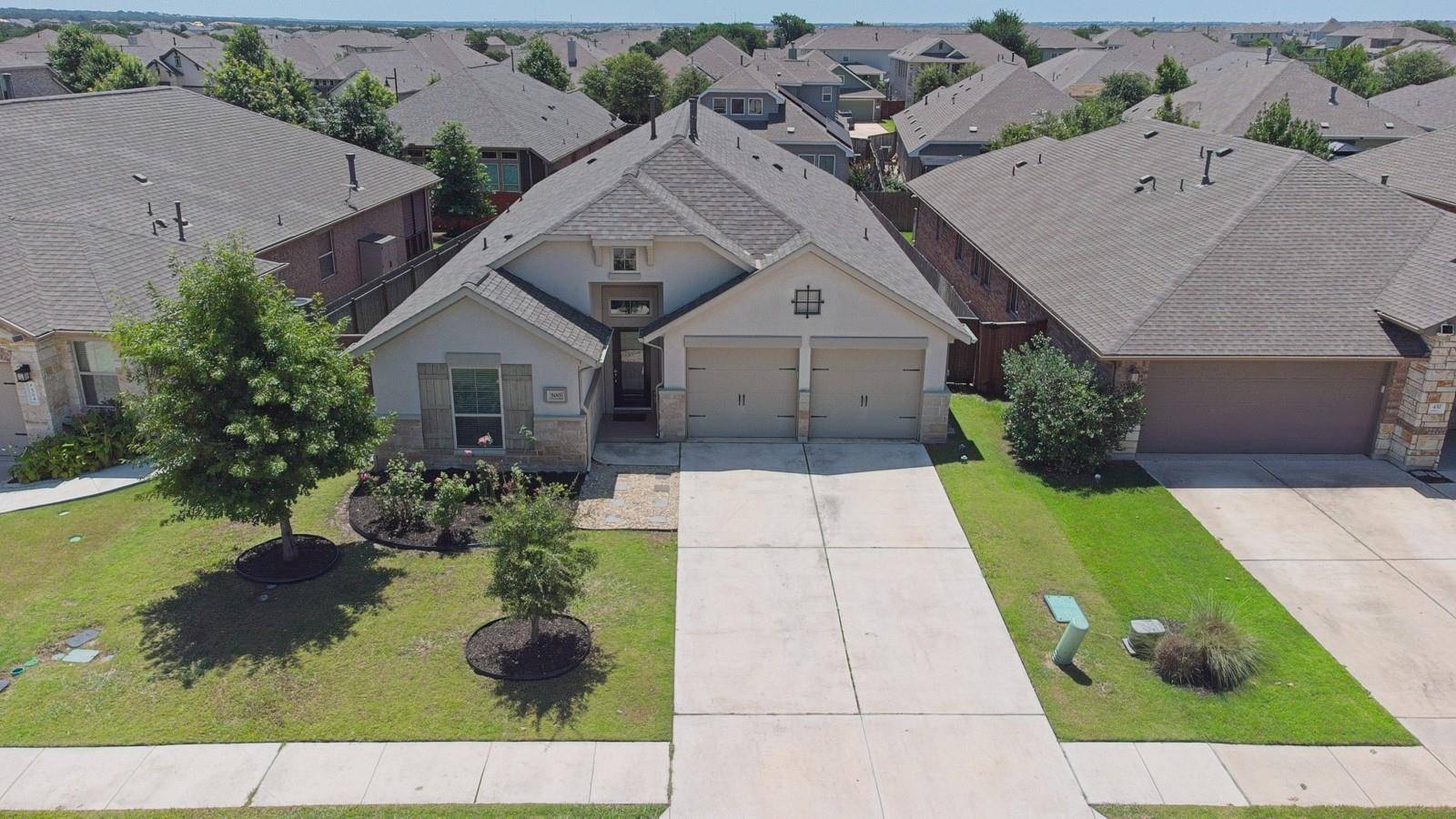 500 Inspiration DR, Liberty Hill, TX 78642