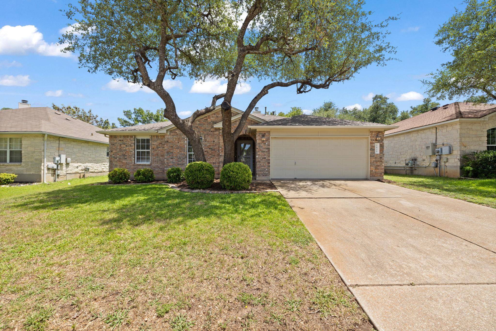 1618 Abbey LN, Cedar Park, TX 78613