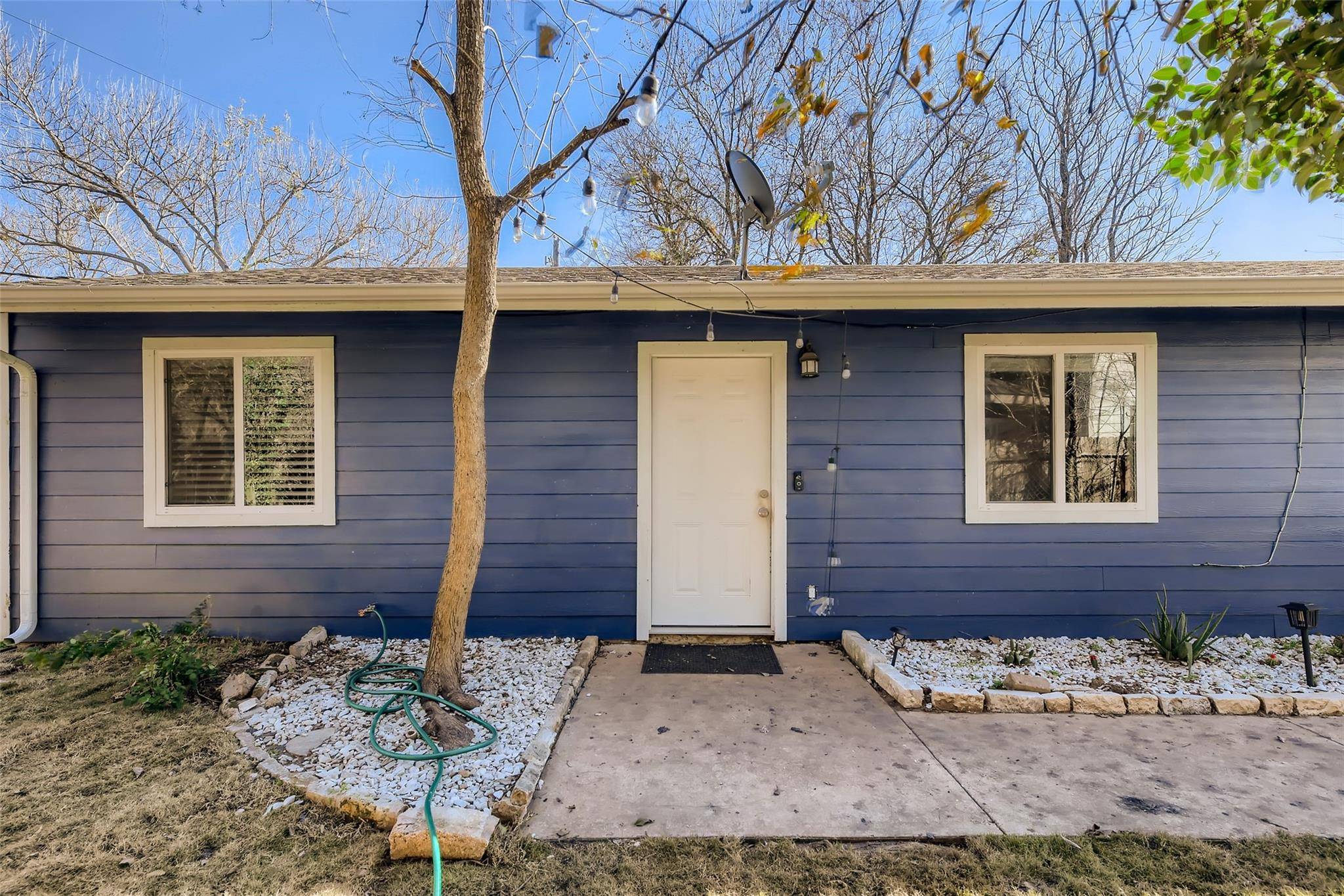 6108 Calmar CV #B, Austin, TX 78721