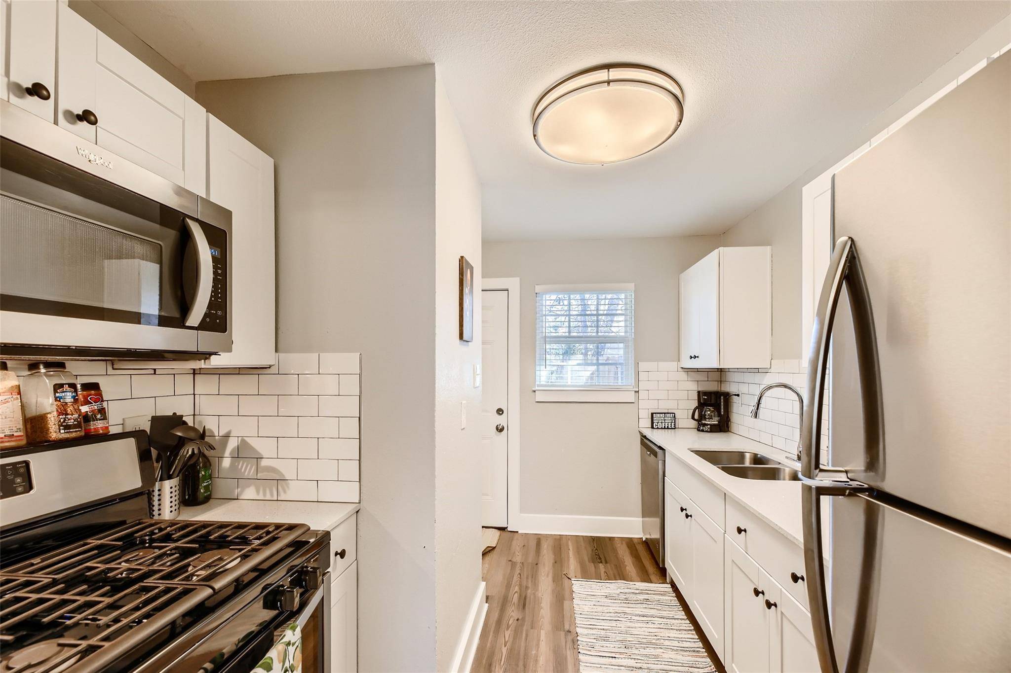 6108 Calmar CV #B, Austin, TX 78721