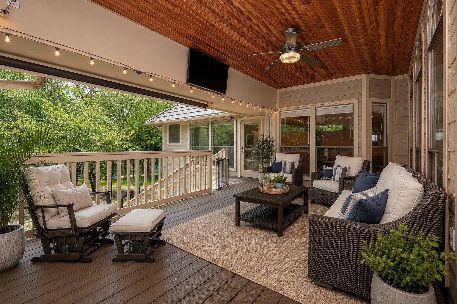 49 Lost Meadow TRL, The Hills, TX 78738
