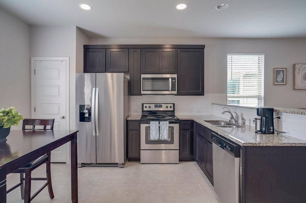 341 Ancellotta WAY, Leander, TX 78641
