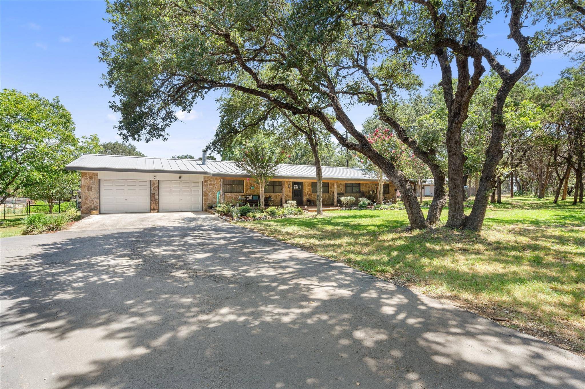 491 Lone Oak RD, New Braunfels, TX 78132
