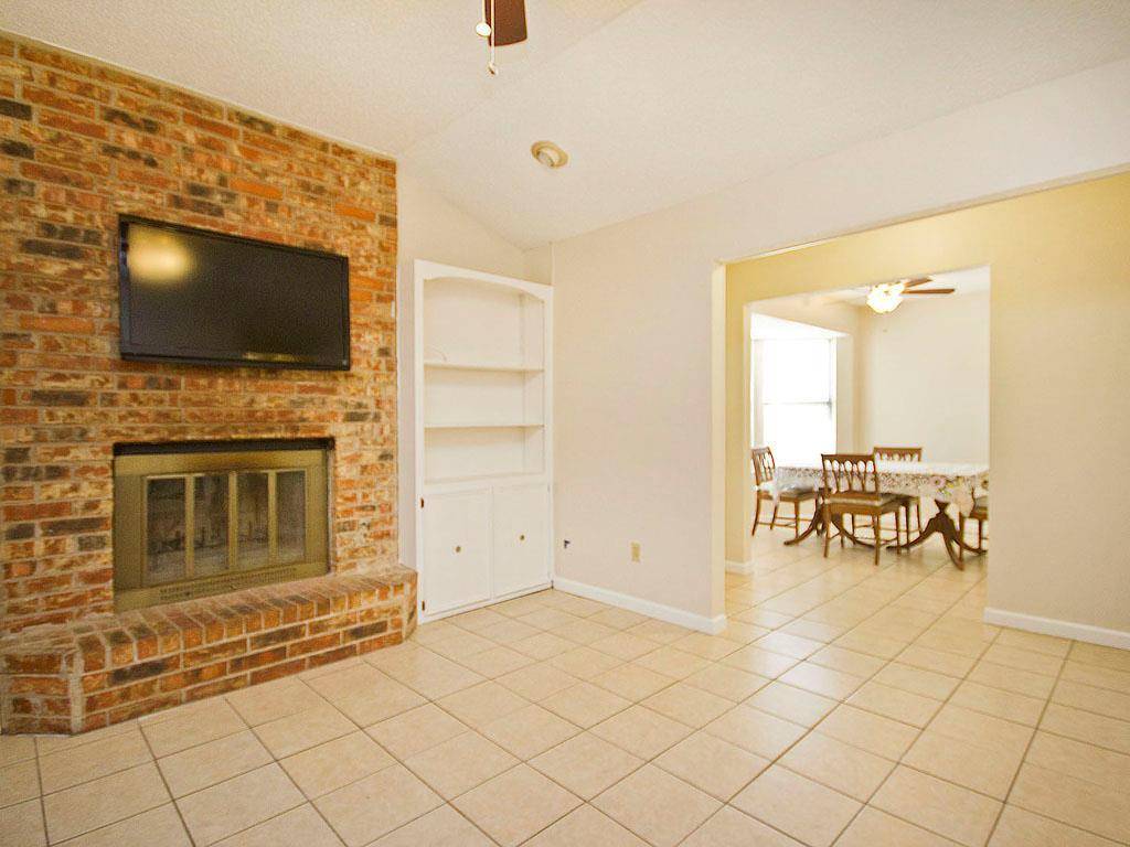 904 Norwell LN, Pflugerville, TX 78660