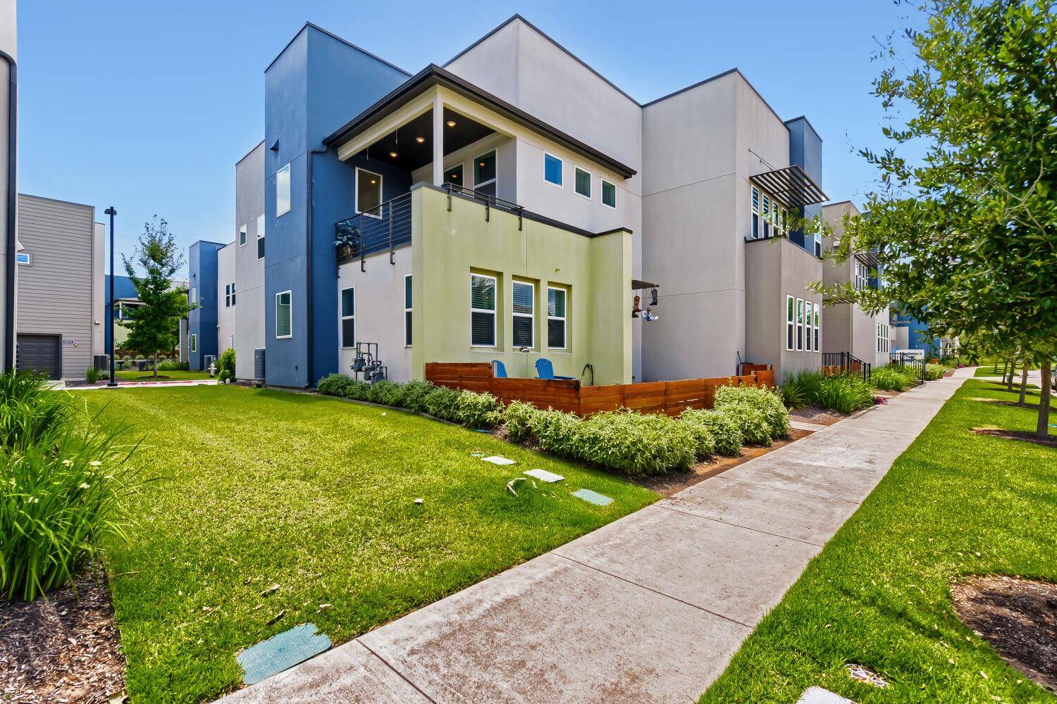 9015 Cattle Baron PATH #1605, Austin, TX 78747