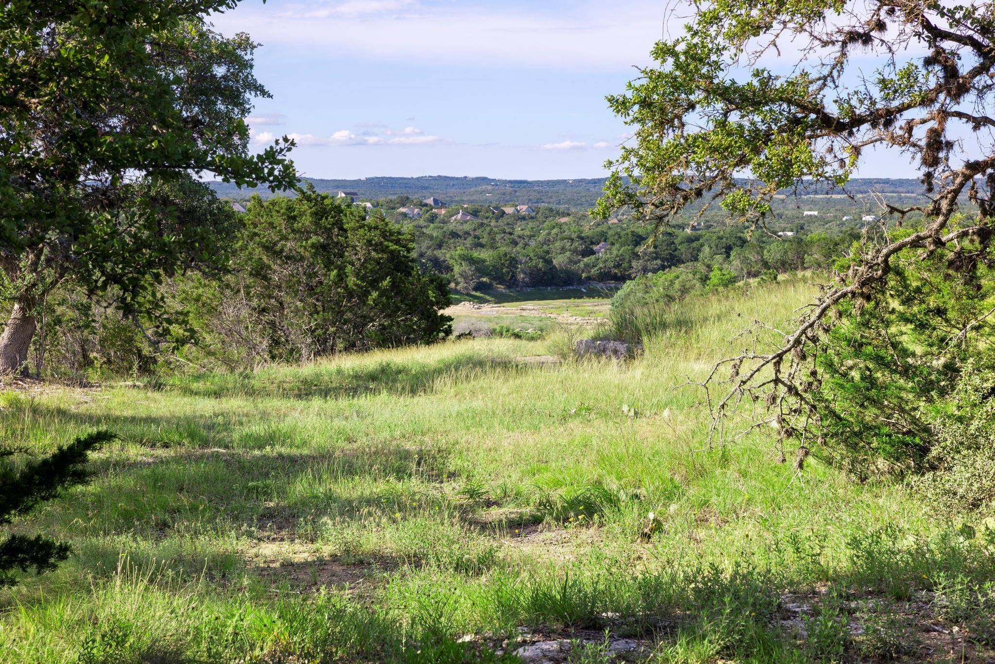 3 Shilo CIR, Wimberley, TX 78676