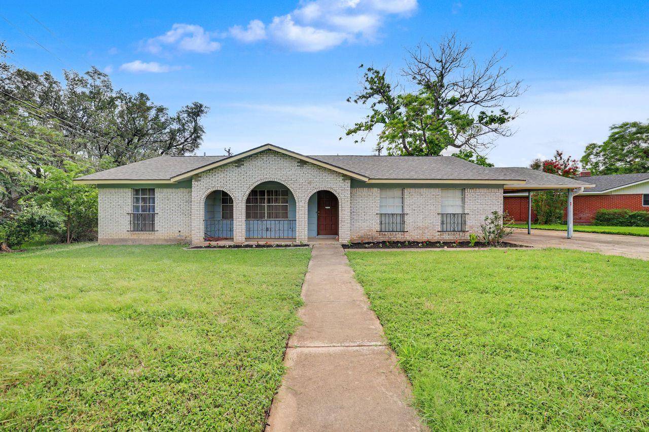 1811 Terry LN, Georgetown, TX 78628