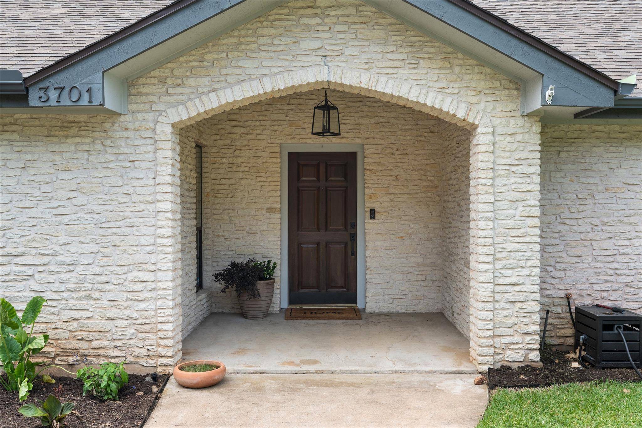 3701 Indian Point DR, Austin, TX 78739