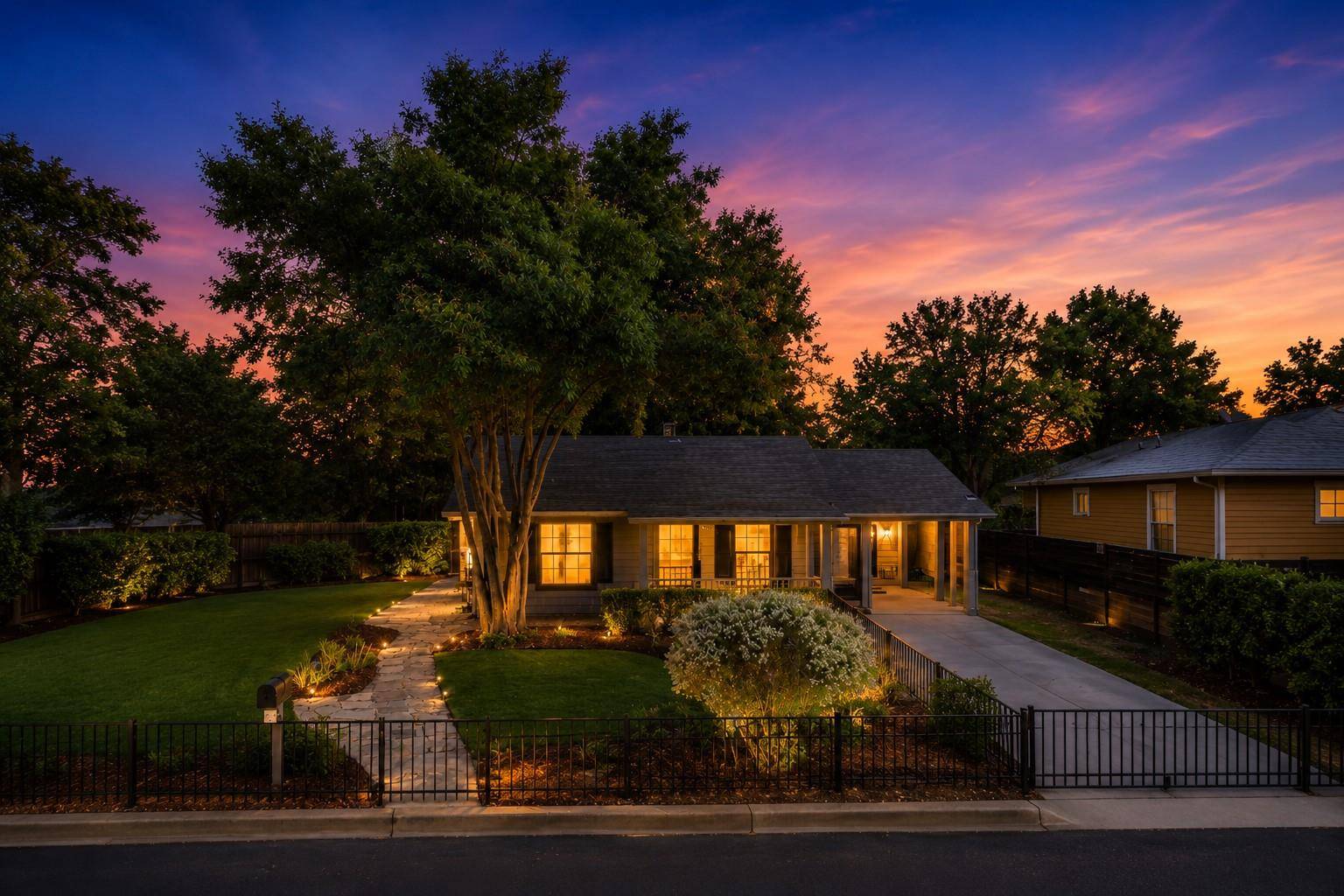 1124 Tillery ST, Austin, TX 78702