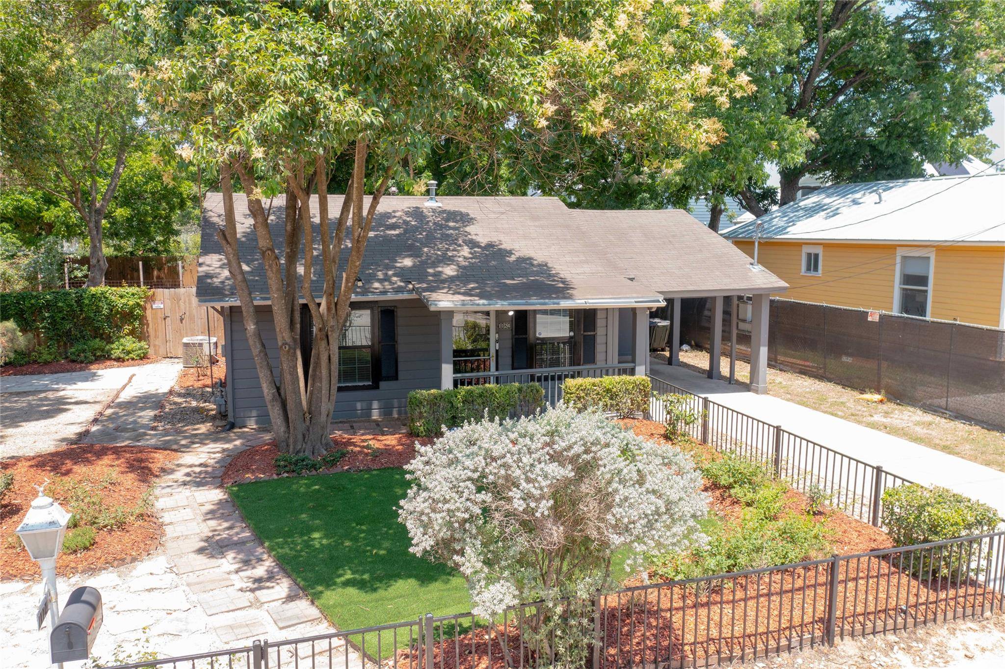 1124 Tillery ST, Austin, TX 78702