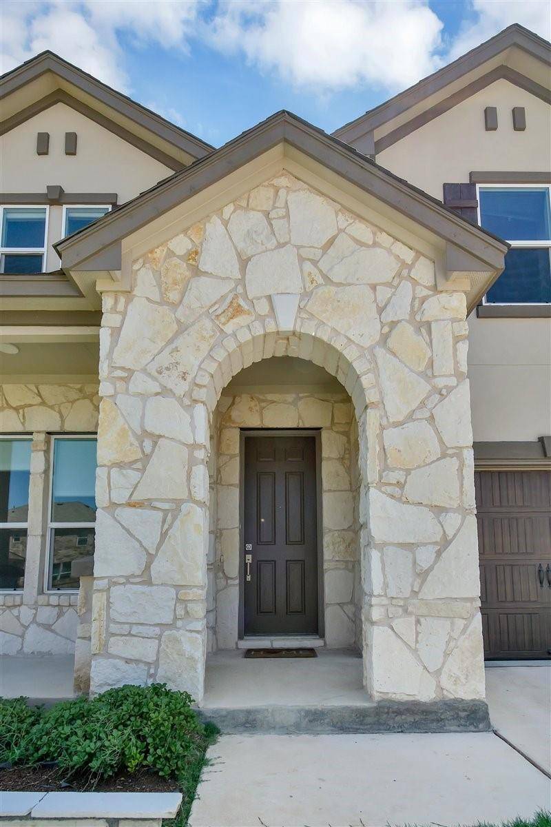 1940 Stringer PASS, Leander, TX 78641