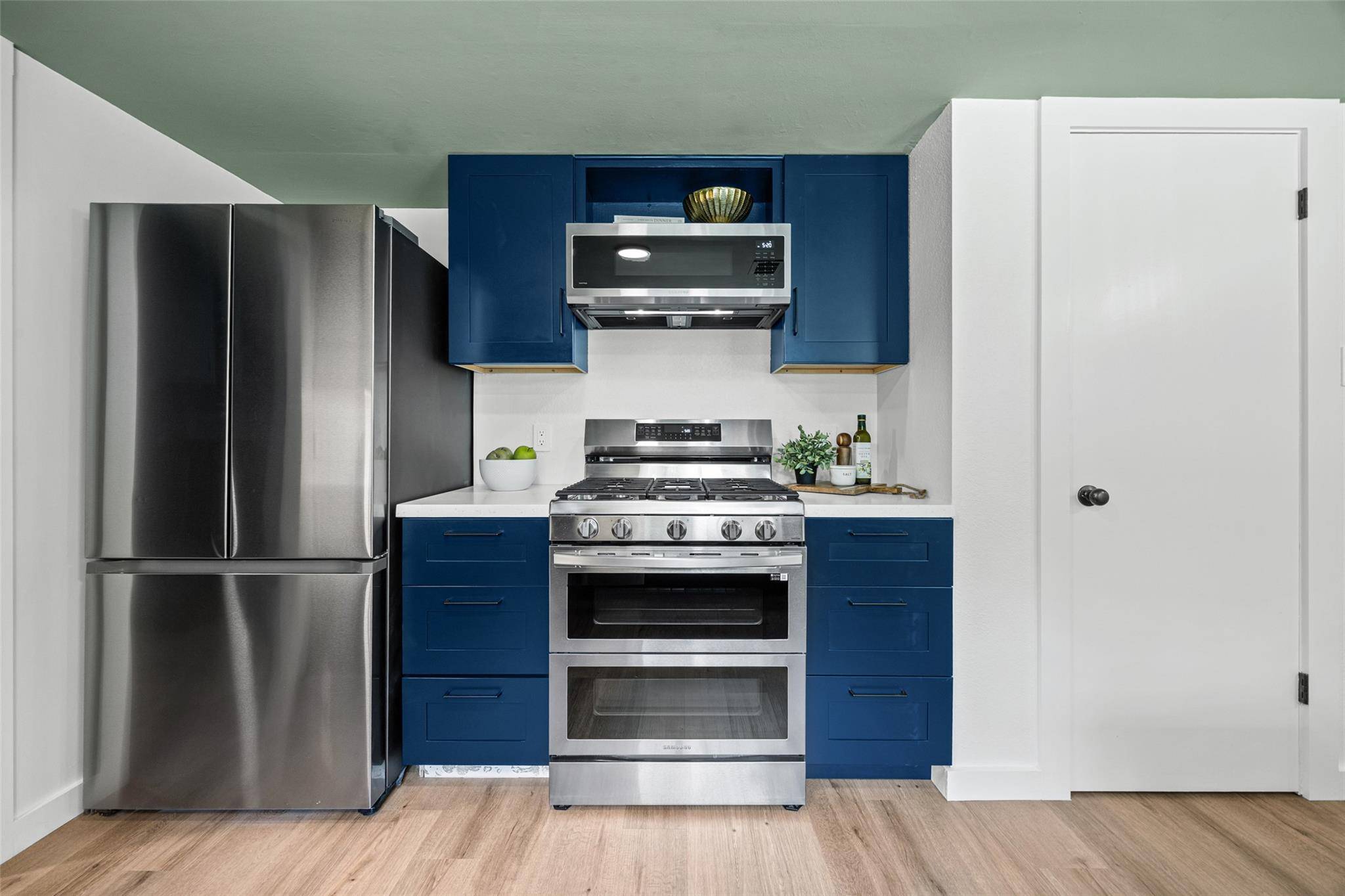 9737 Anderson Village DR, Austin, TX 78729