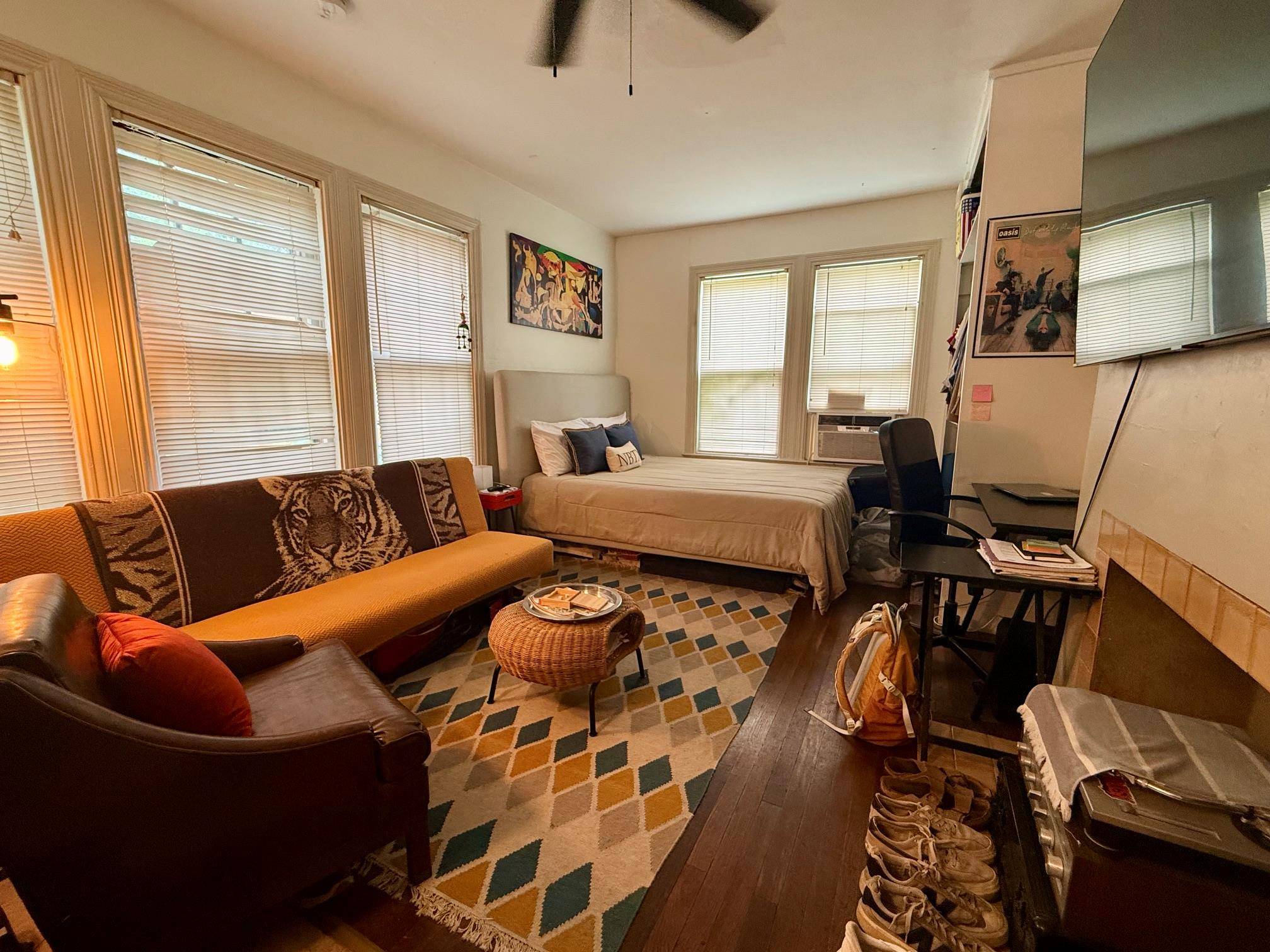 3303 Duval ST #B, Austin, TX 78705