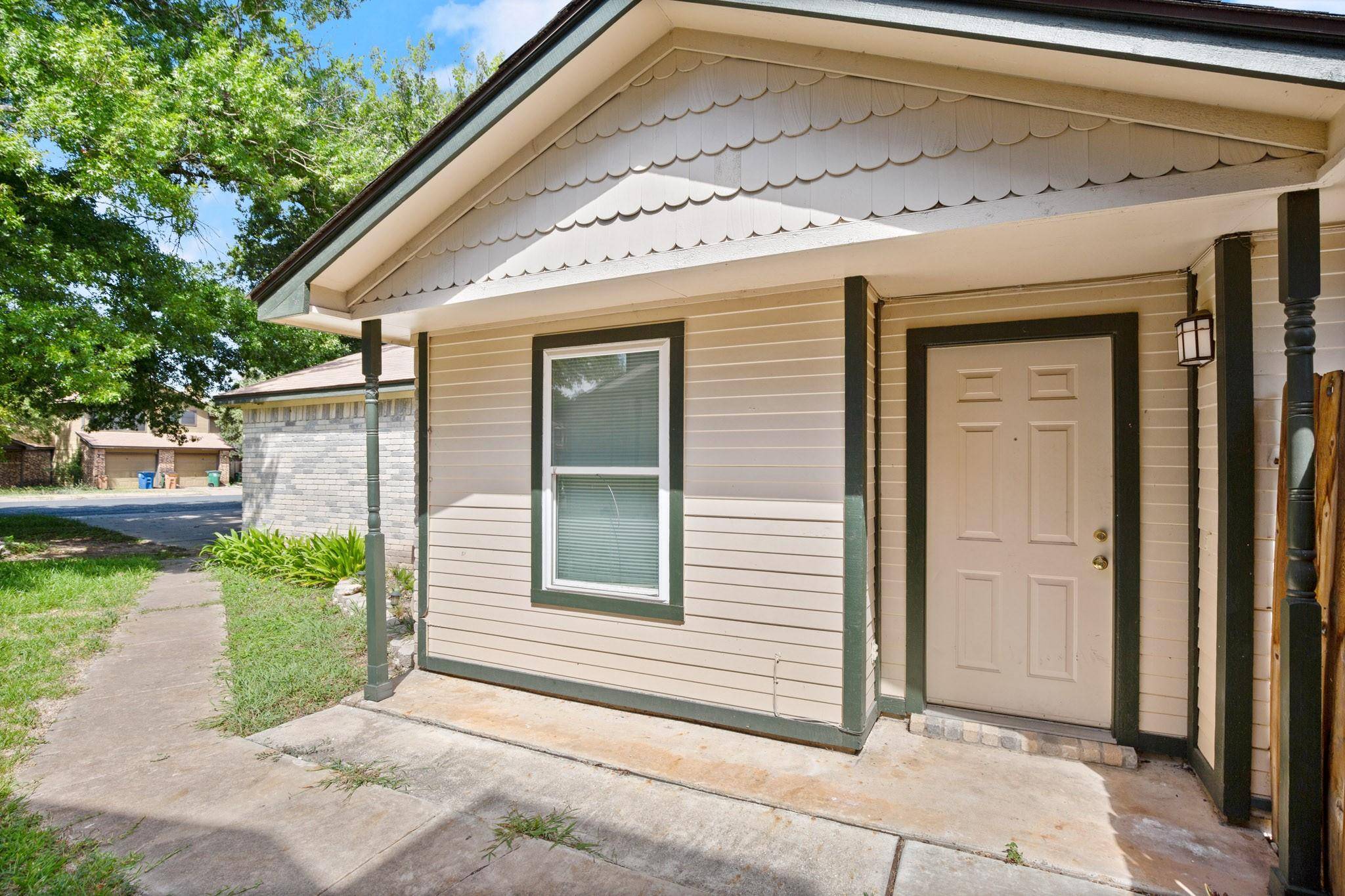 13309 Saddlebrook TRL #A, Austin, TX 78729