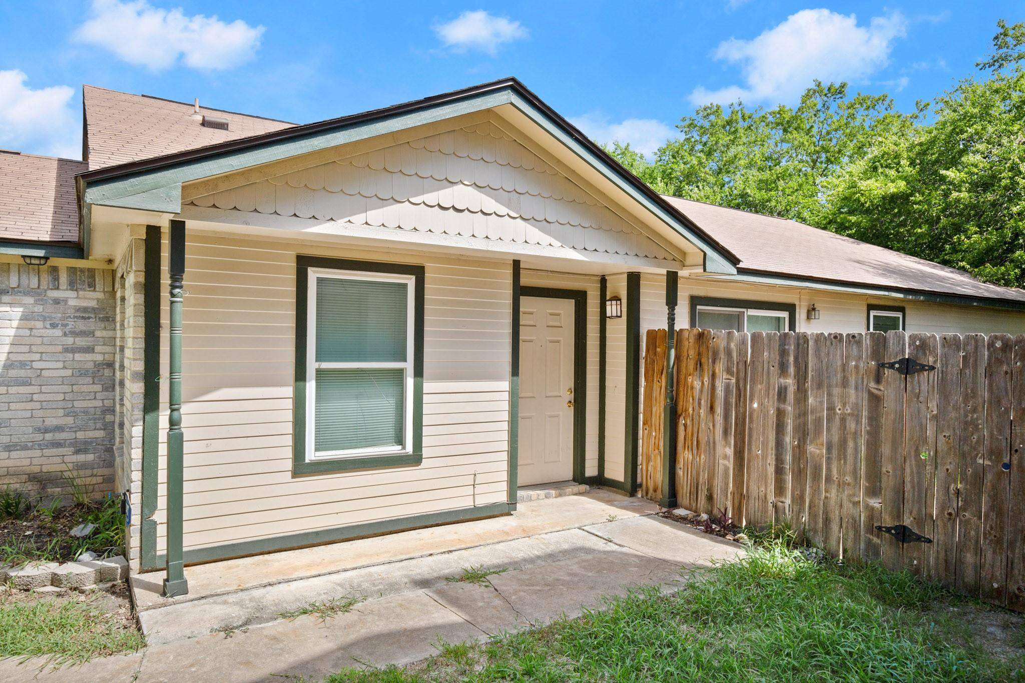 13309 Saddlebrook TRL #A, Austin, TX 78729