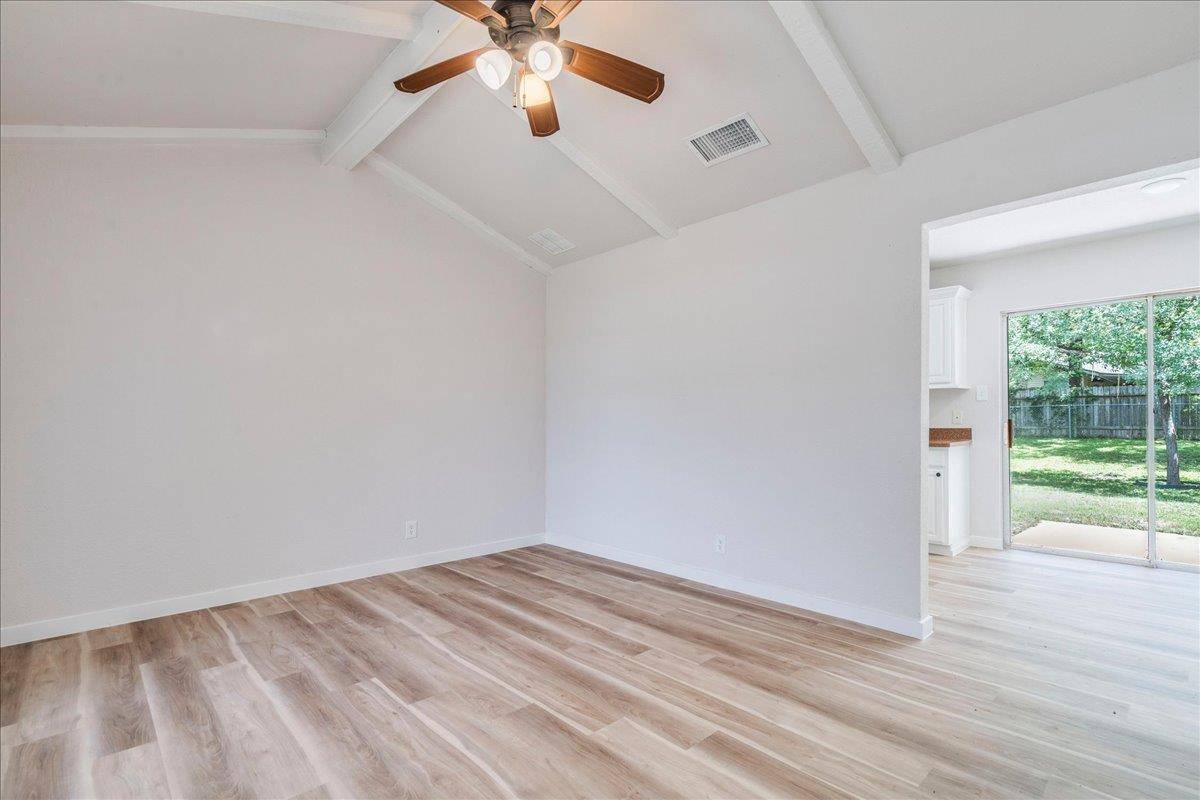 200 E Pheasant DR, Austin, TX 78753