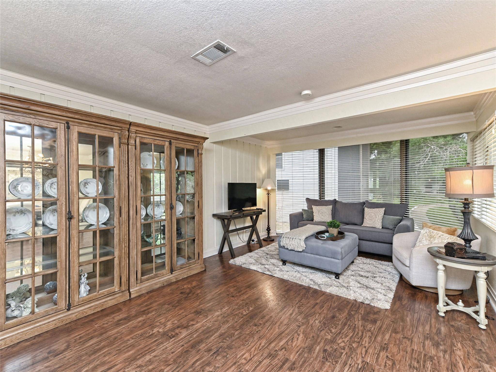 199 World Of Tennis SQ, Lakeway, TX 78738