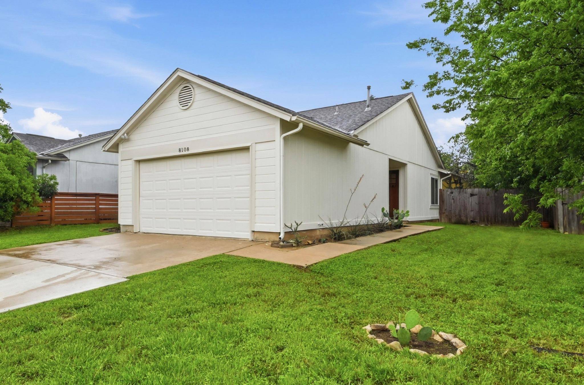 8108 Treehouse LN, Austin, TX 78749