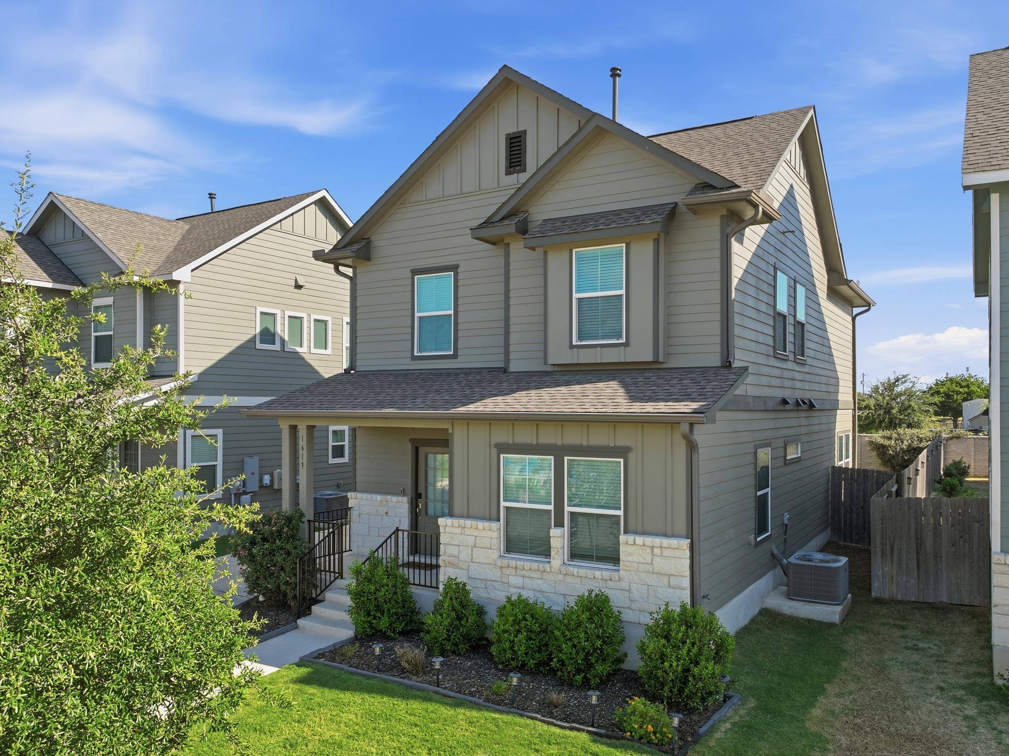 1613 Cobblecrest LN, Leander, TX 78641