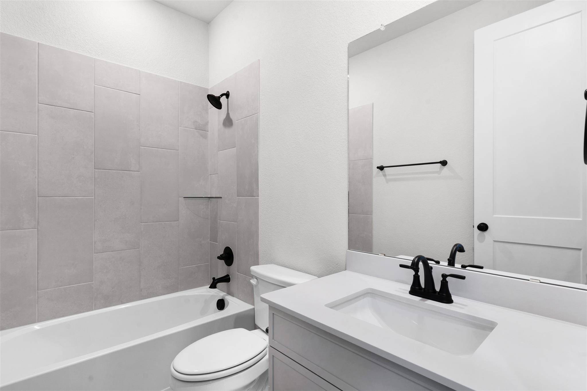 209 West Faulkner ST, Liberty Hill, TX 78642