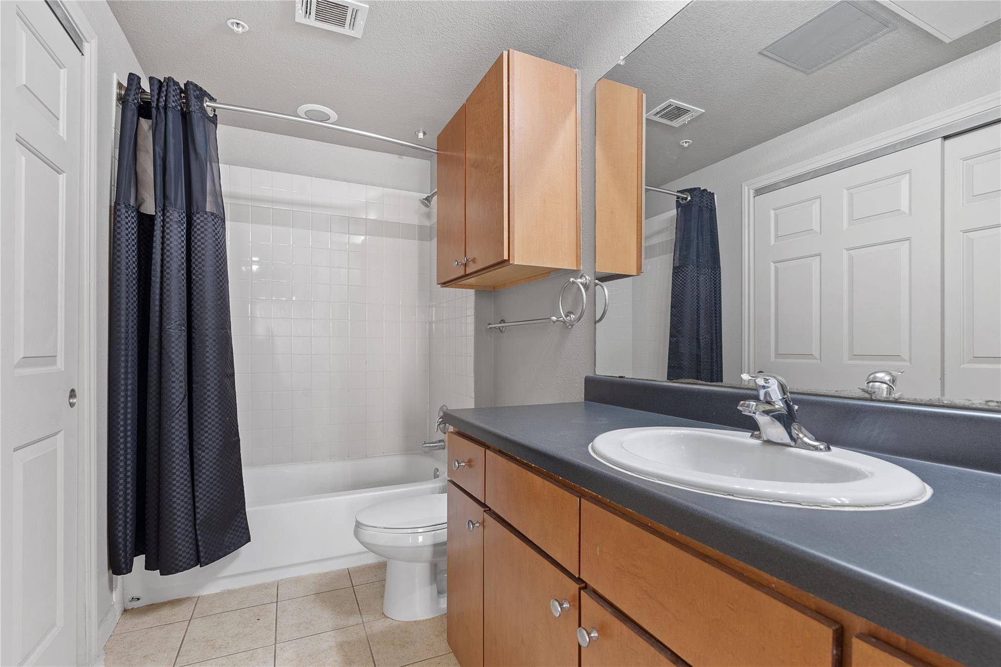 2515 Pearl ST #203, Austin, TX 78705