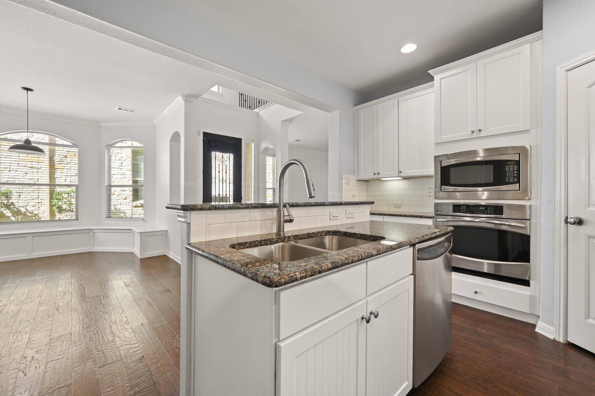 7328 Colina Vista LOOP #A, Austin, TX 78750