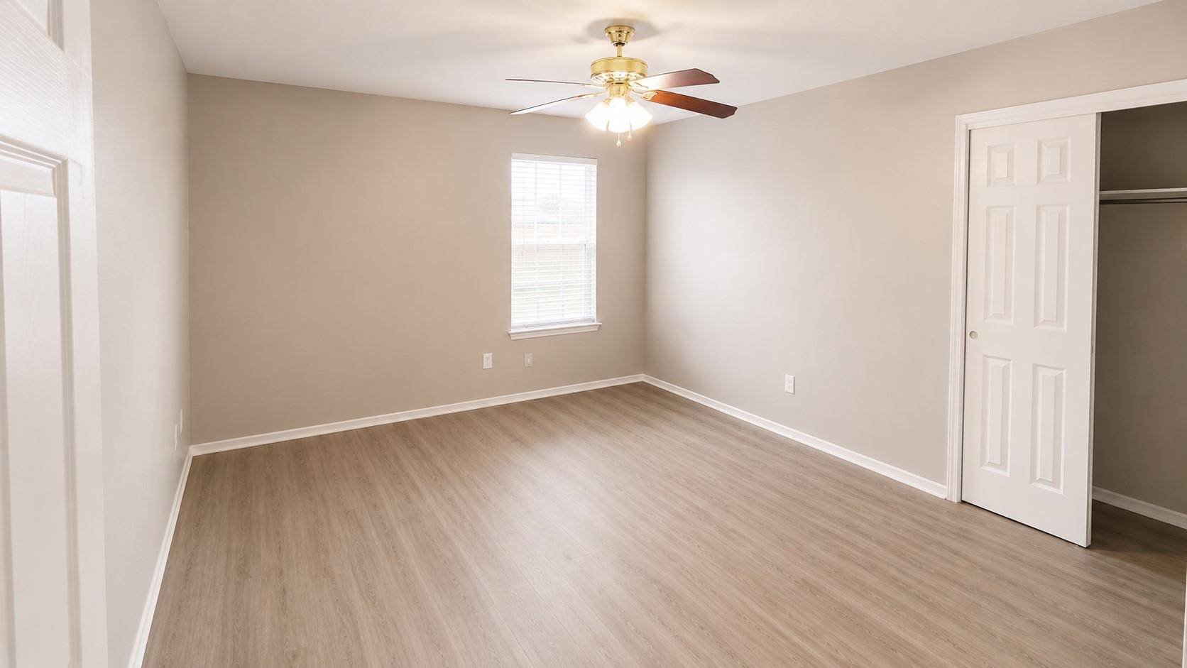 210 Lucky Clover LN, Hutto, TX 78634