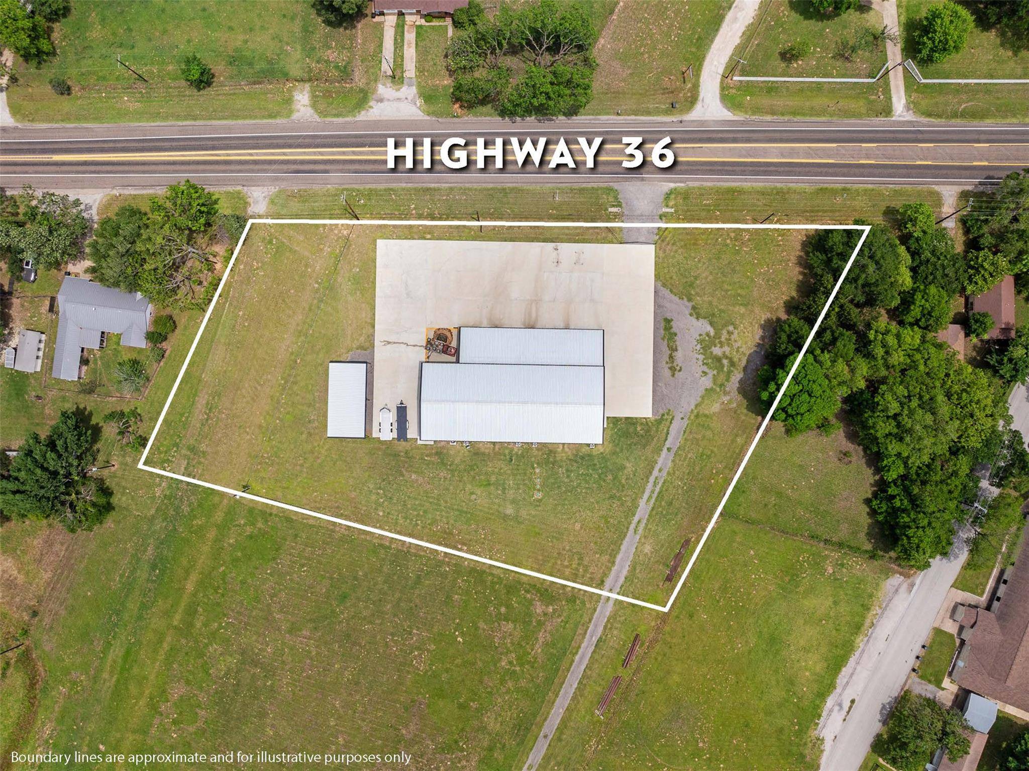 1229 36 HWY N, Caldwell, TX 77836