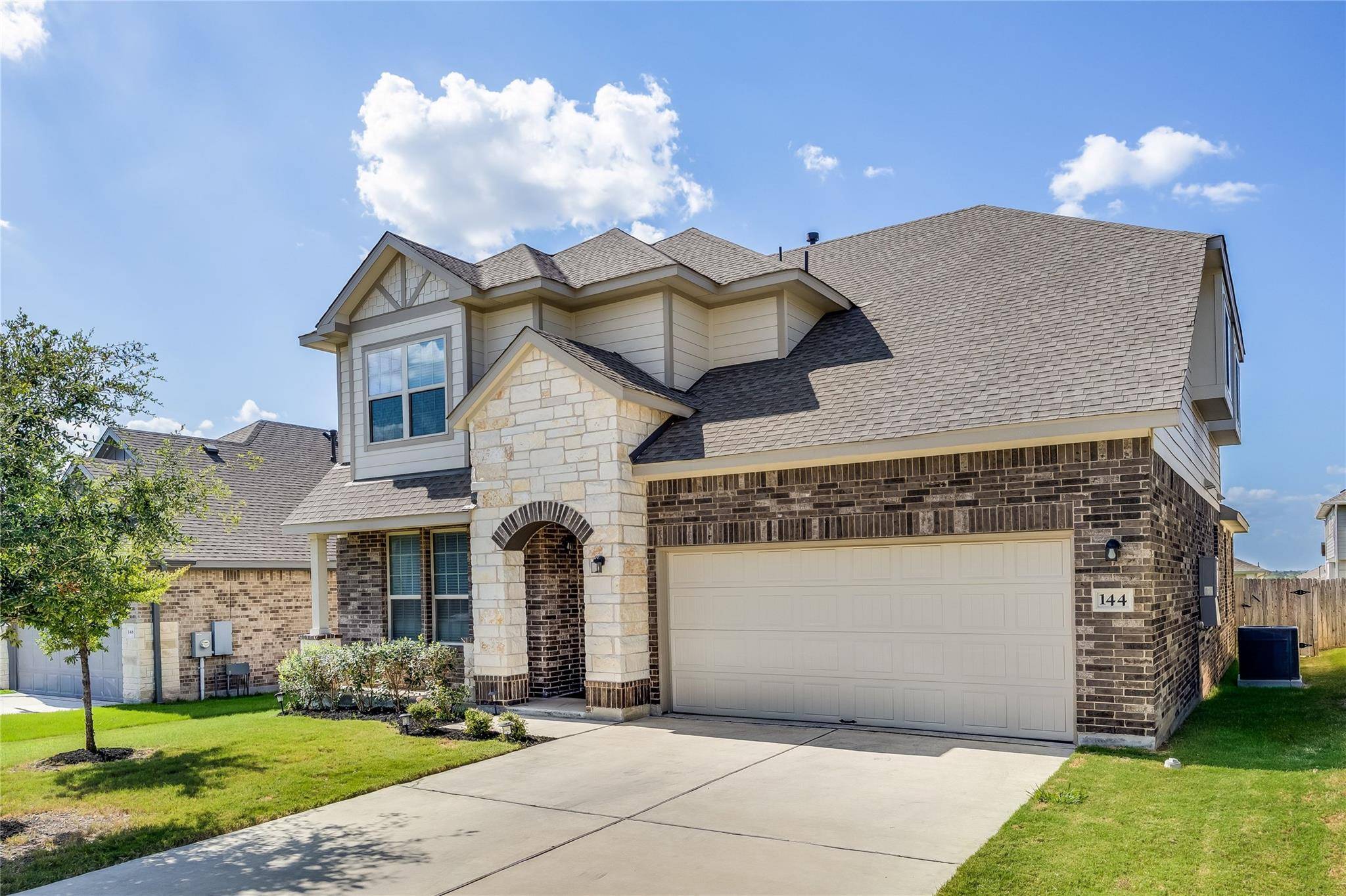 144 Falkland ST, Hutto, TX 78634